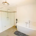 Savana Moon Villa